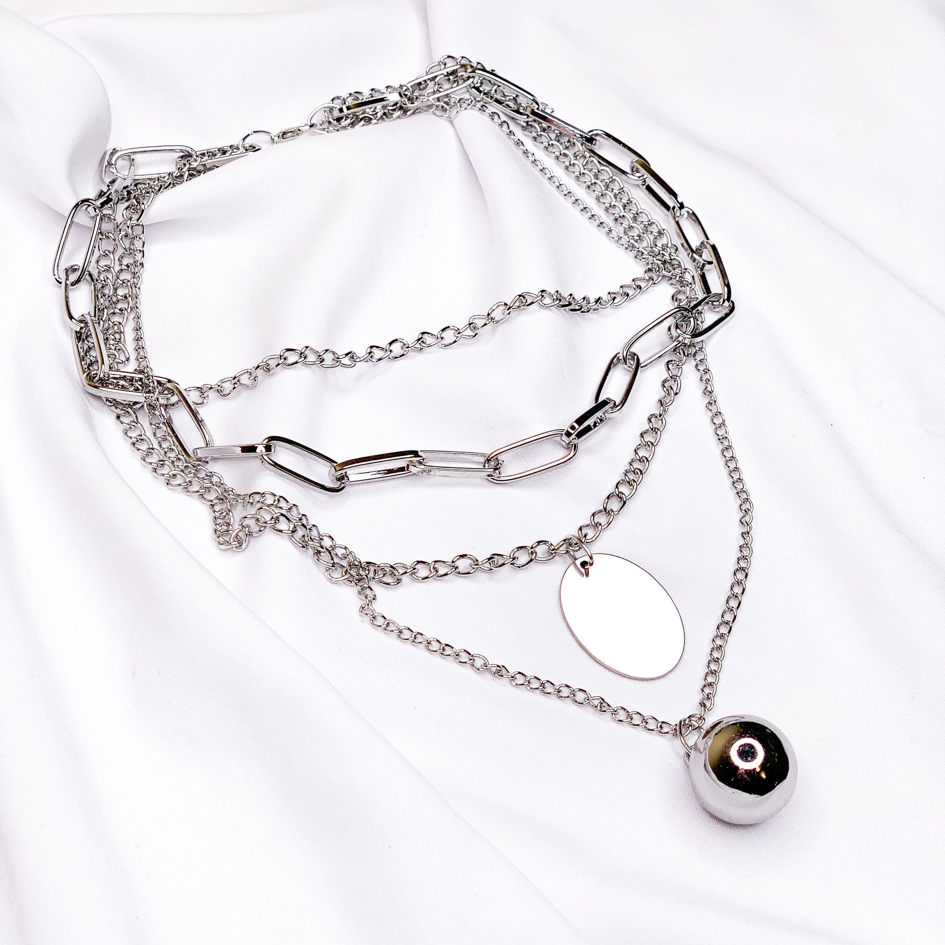 Hellen.V - Collection Silver Chain | Pendante | Necklaces
