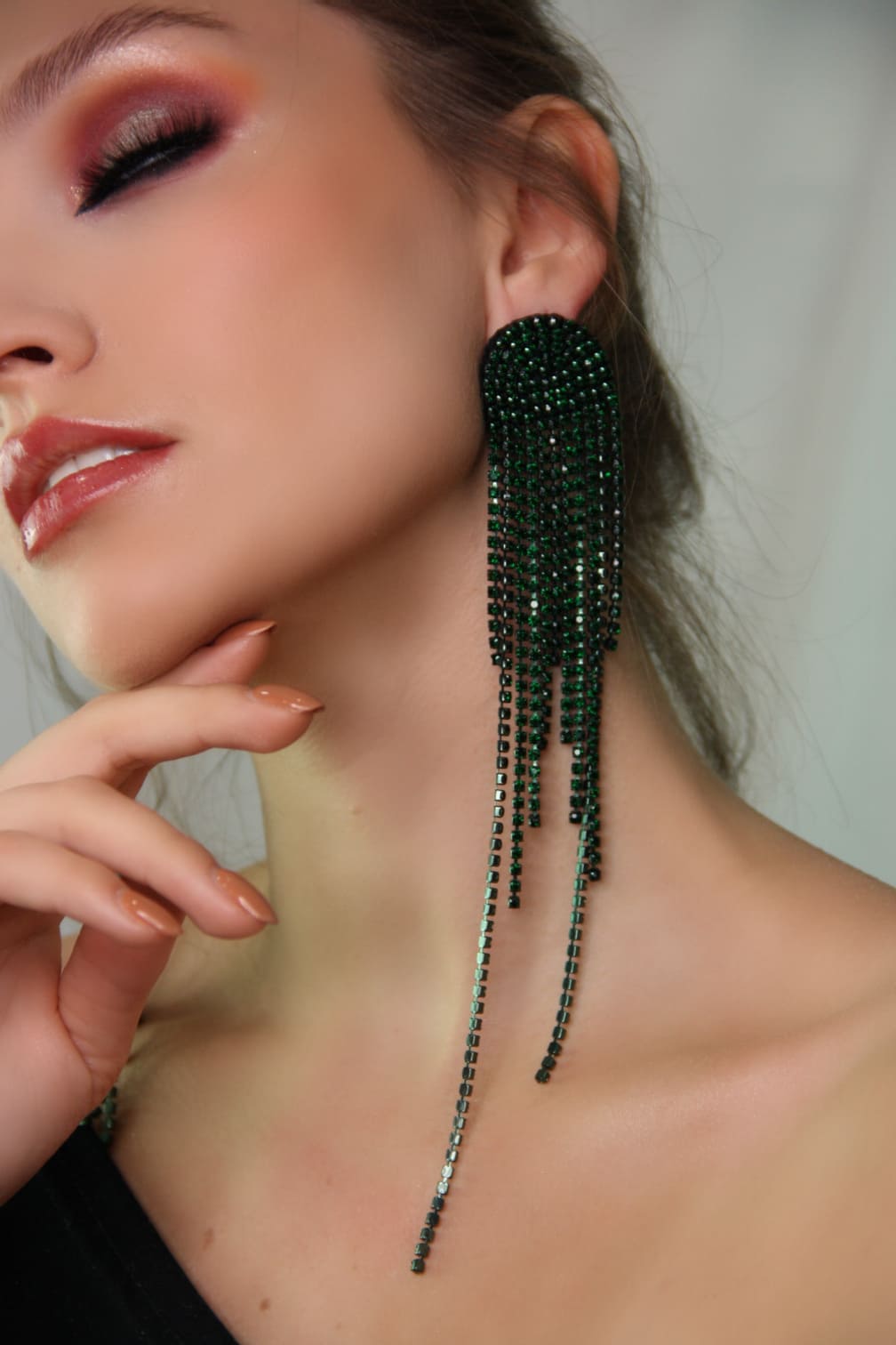 Green Long Rhinestone Dangle Earrings