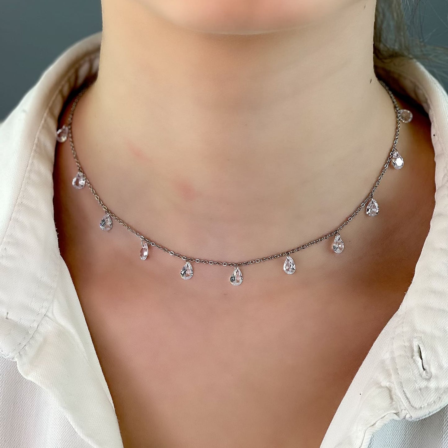 Chain crystal necklace