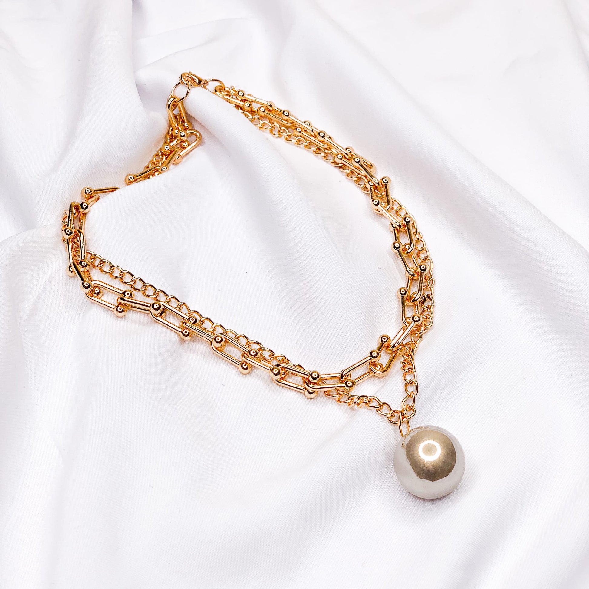 Hellen.V - Gold Necklaces & Chain & Ball Pendant