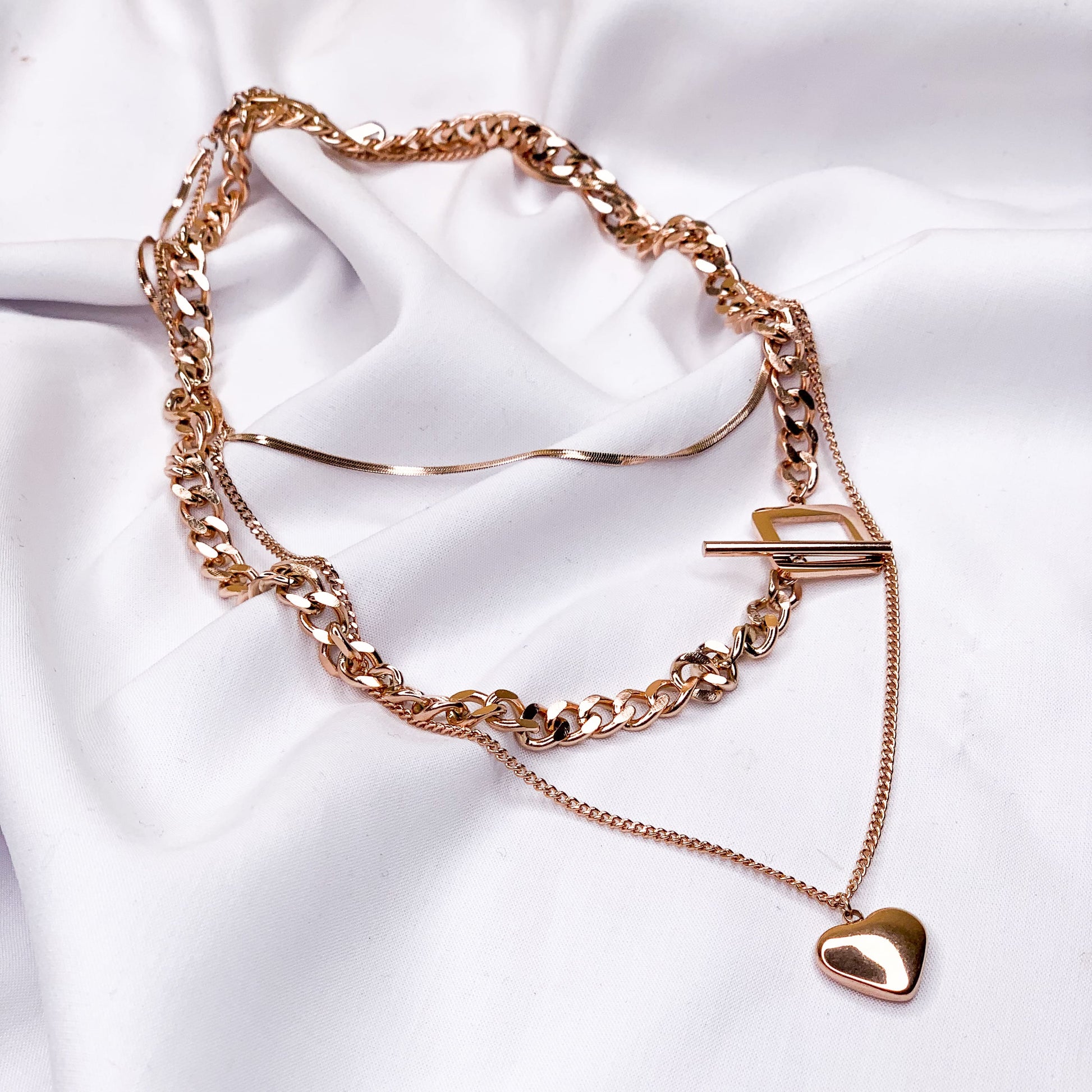 Hellen.V - Rose Gold Pendant Heart Chain Necklace
