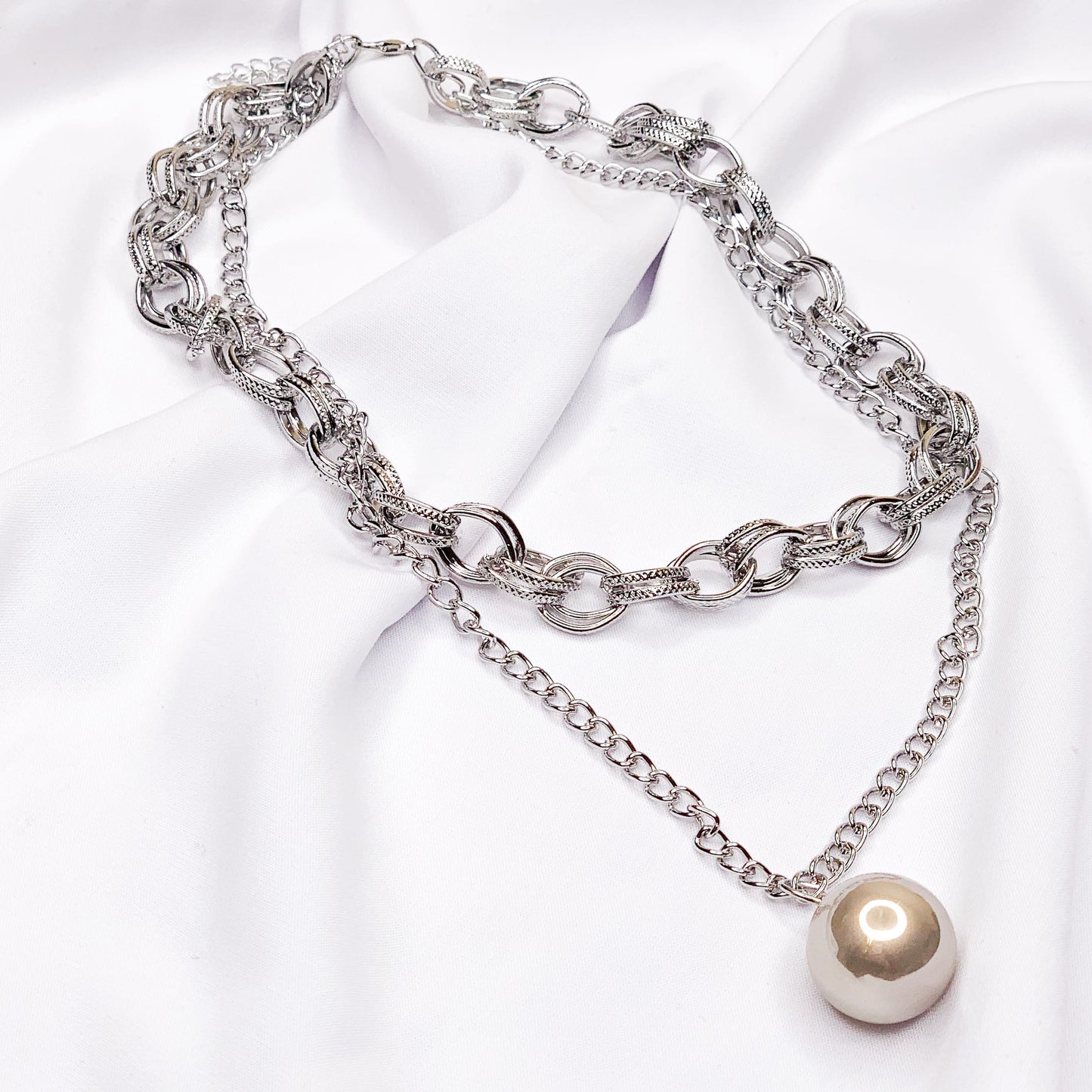 Silver Chain necklace with ball pendant